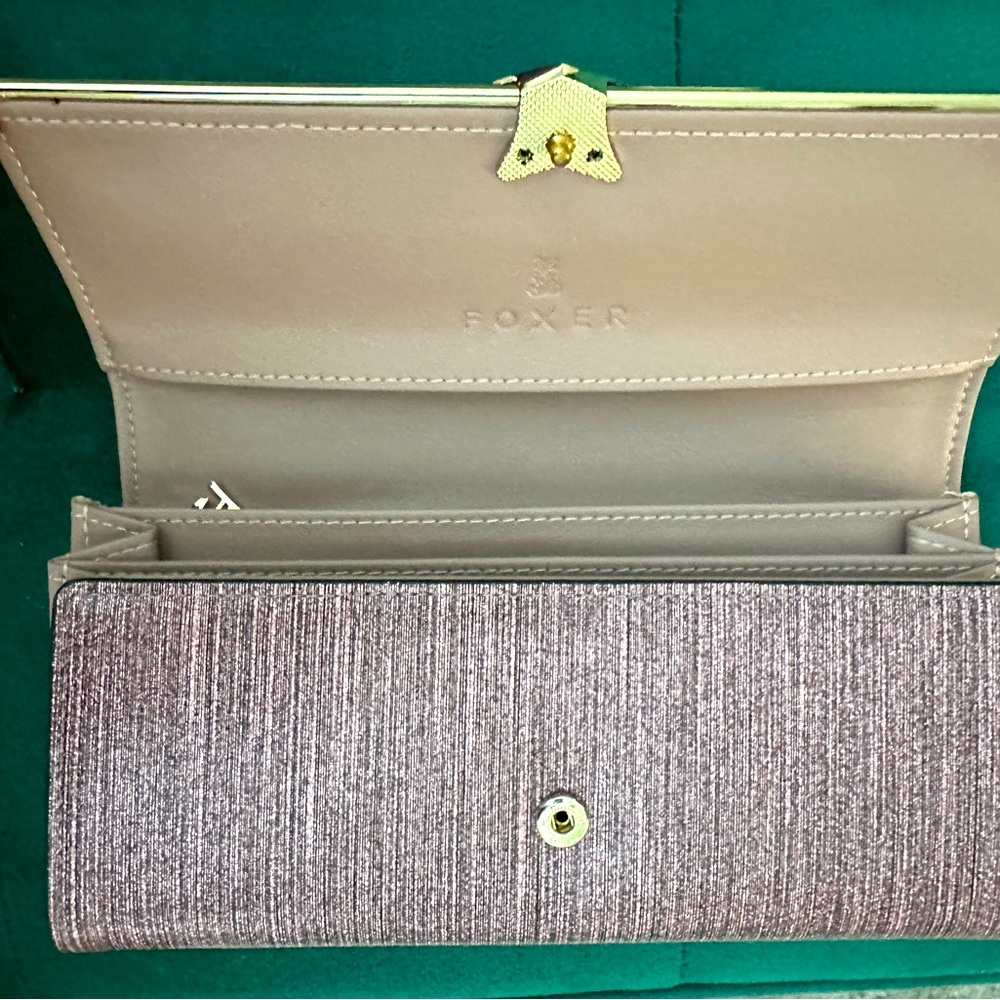 Foxer brand high quality wallet.